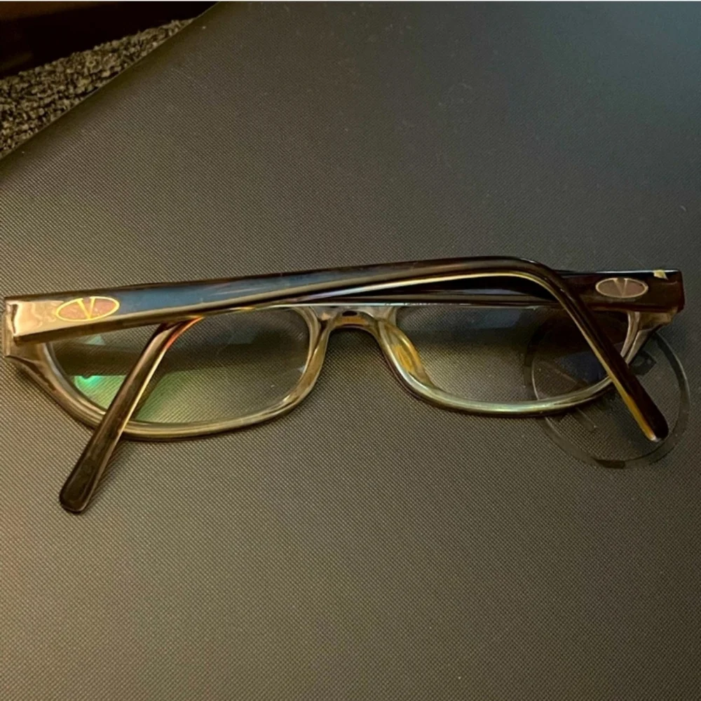 AUTHENTIC VALENTINO VINTAGE GLASS FRAMES WITH LENSES NO CASE EUC